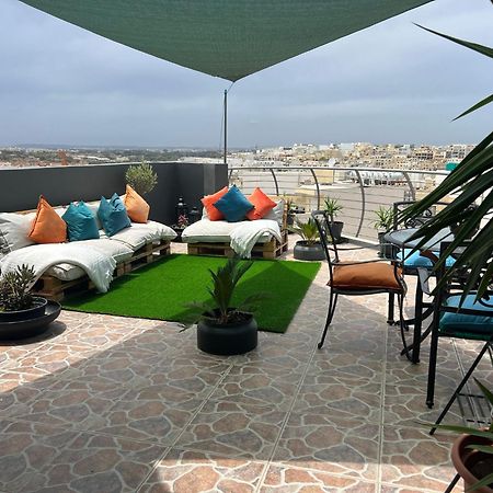 Trendy Seaside Escape 2 Bedroom Penthouse Marsaskala Exteriér fotografie