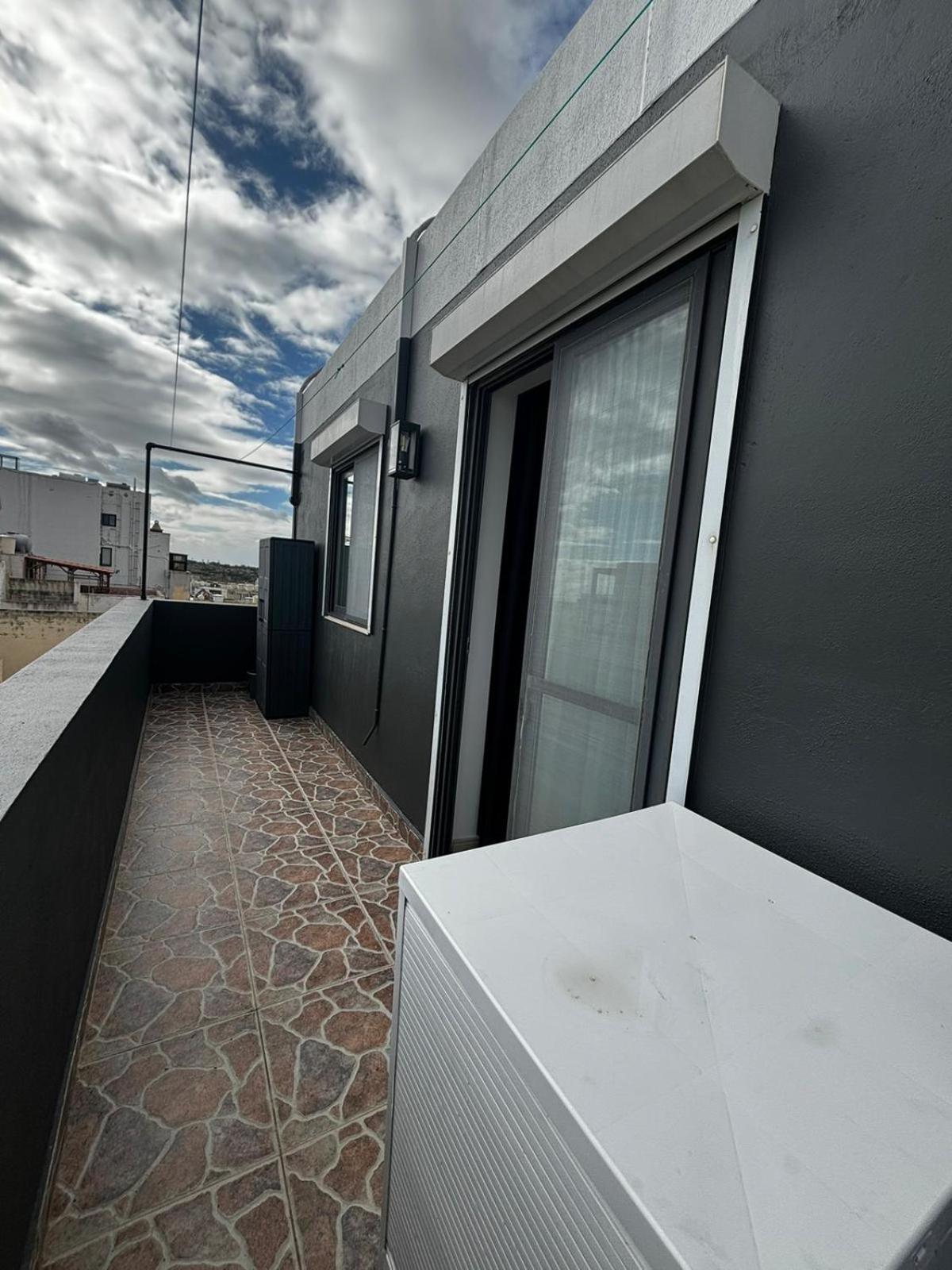 Trendy Seaside Escape 2 Bedroom Penthouse Marsaskala Exteriér fotografie